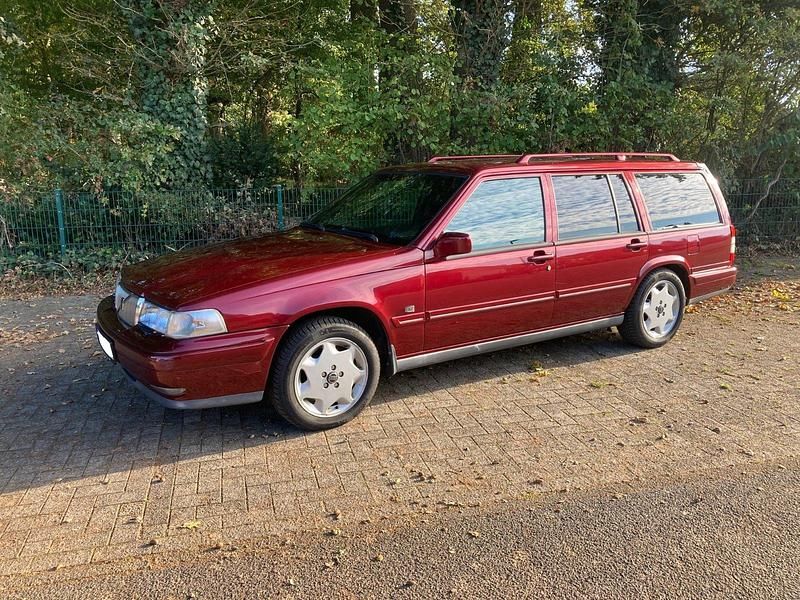 Rot Gebraucht 1995 Volvo 960 Kombi | 6.900 € - Bild 1/4