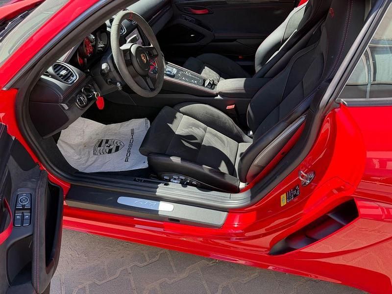 Gebraucht Porsche Cayman GT4 420 PS (308 kW) 2023 Rot Coupé