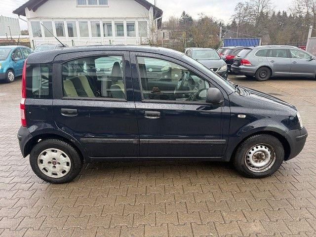 Gebraucht Fiat Panda Active 69 PS (50 kW) 2010 Blau Kleinwagen