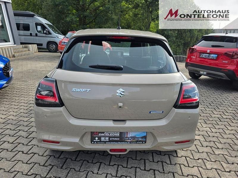 Neu Suzuki Swift Club 83 PS (61 kW) 2025 Caravan ivory pearl Kleinwagen