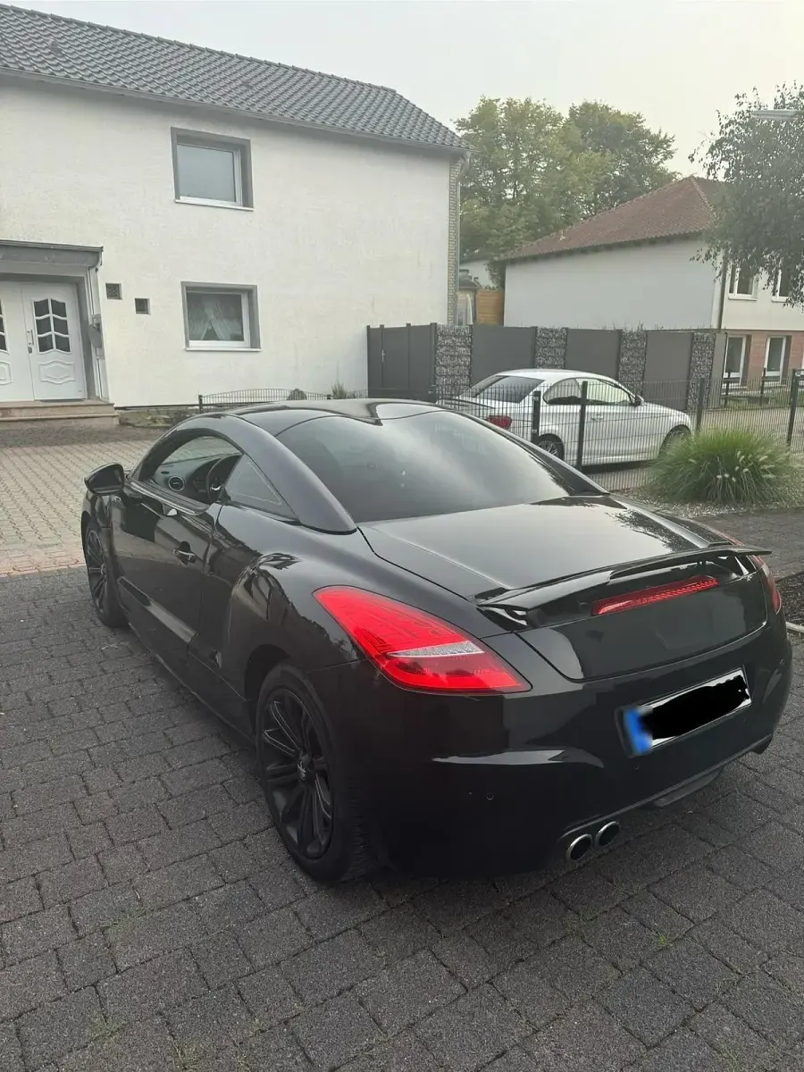 Gebraucht Peugeot RCZ 163 PS (119 kW) 2011 Schwarz Coupé