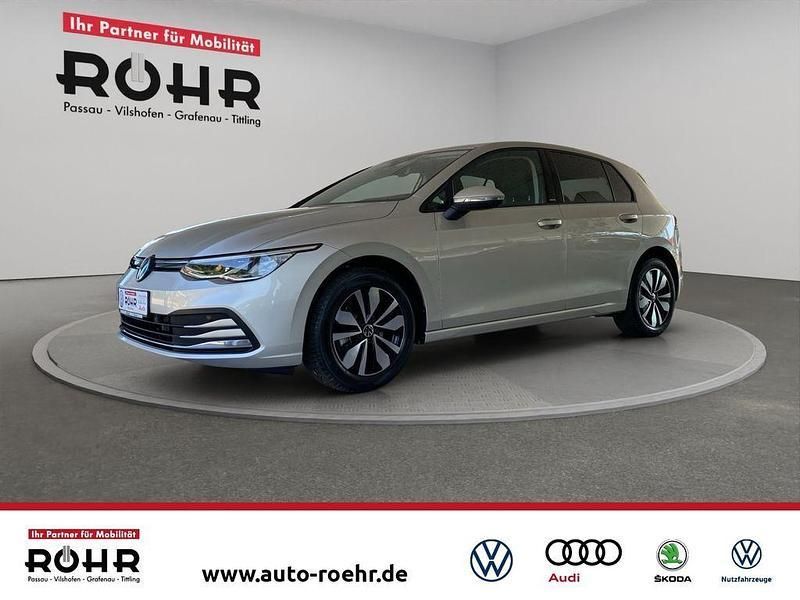 Silber Gebraucht 2024 VW Golf VIII Life Limousine | 22.350 € (Guter Preis) - Bild 1/4