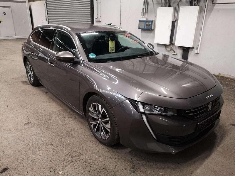 Grau Gebraucht 2021 Peugeot 508 Allure Kombi | 14.450 € (Superpreis) - Bild 1/4