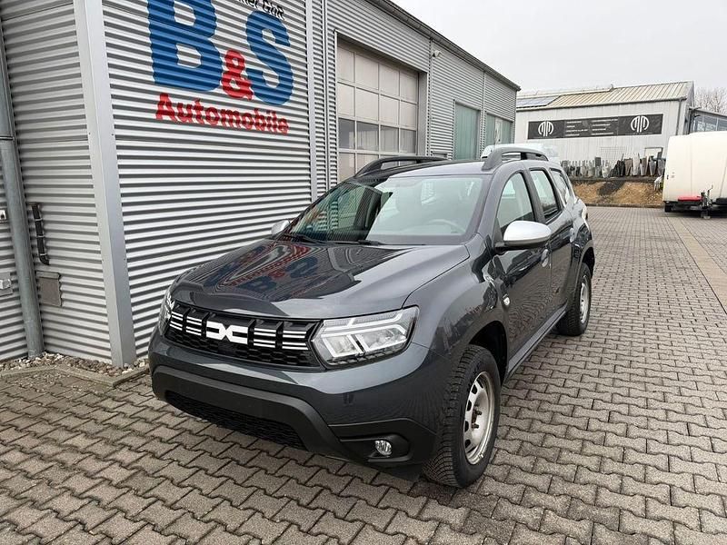 Gebraucht Dacia Duster Expression 131 PS (96 kW) 2022 Grau SUV