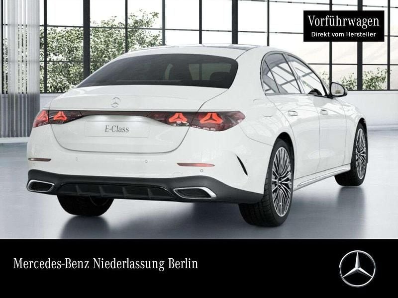 Weiß Gebraucht 2025 Mercedes E200 AMG line Limousine | 62.250 € (Fairer Preis) - Bild 1/4