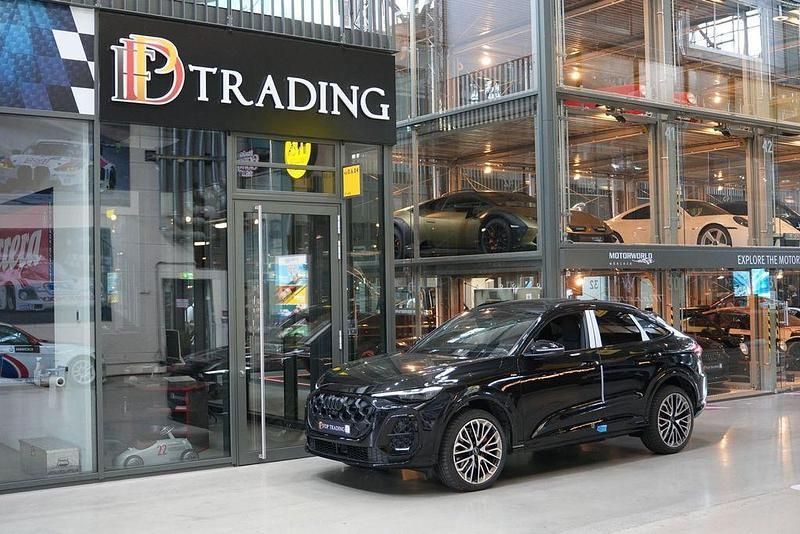 Mythosschwarz metallic Neu 2024 Audi Q5 Sportback Edition .1 SUV | 76.490 € (Guter Preis) - Bild 1/4