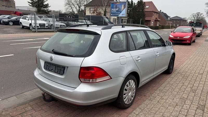 Gebraucht VW Golf V Trendline 102 PS (75 kW) 2007 Silber Kombi