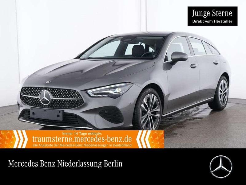 Mountain grau Gebraucht 2024 Mercedes CLA180 Progressive Limousine | 29.390 € (Guter Preis) - Bild 1/3