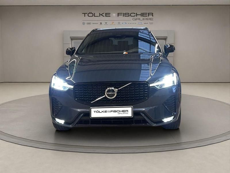 Gebraucht Volvo XC60 Ultimate 235 PS (172 kW) 2022 Denim blue / (metallic) SUV