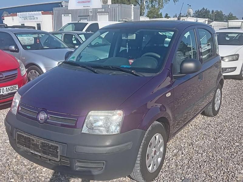 Violett Gebraucht 2010 Fiat Panda Kleinwagen | 2.390 € (Fairer Preis) - Bild 1/4