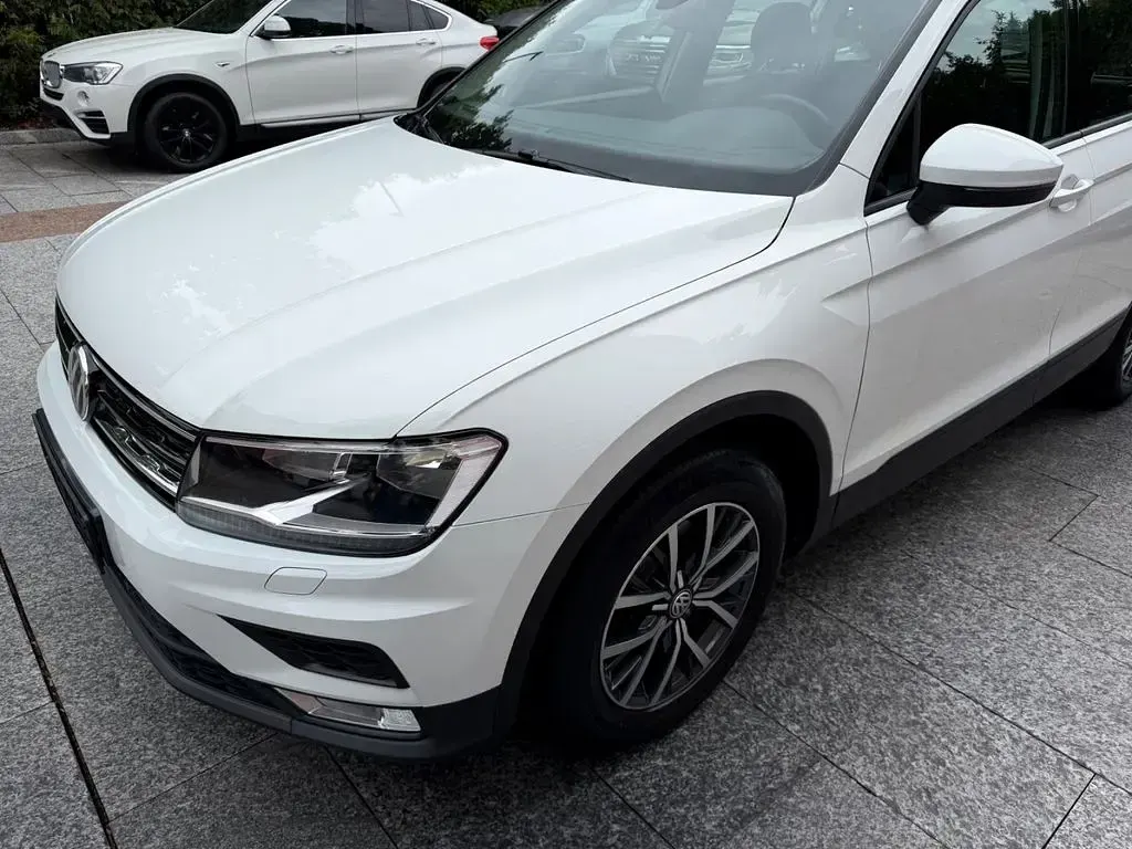 Gebraucht VW Tiguan 125 PS (91 kW) 2017 Weiß SUV