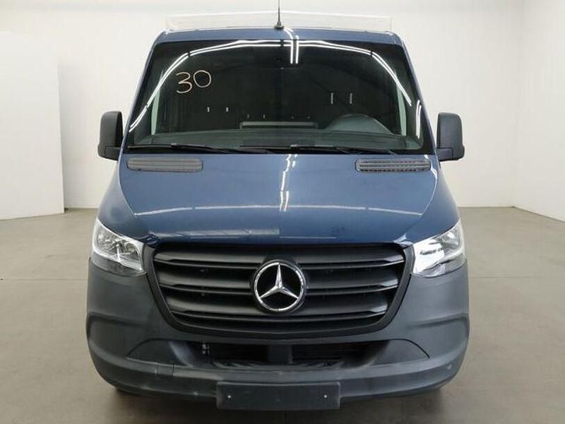 Gebraucht Mercedes Sprinter 150 PS (110 kW) 2022 Stahlblau Van