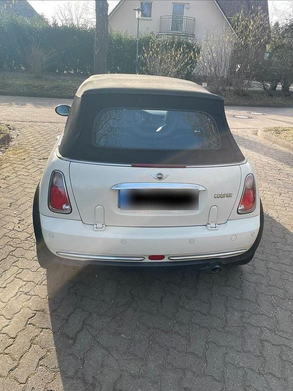 Gebraucht Mini Cooper Cabriolet 116 PS (85 kW) 2008 Weiß Cabrio