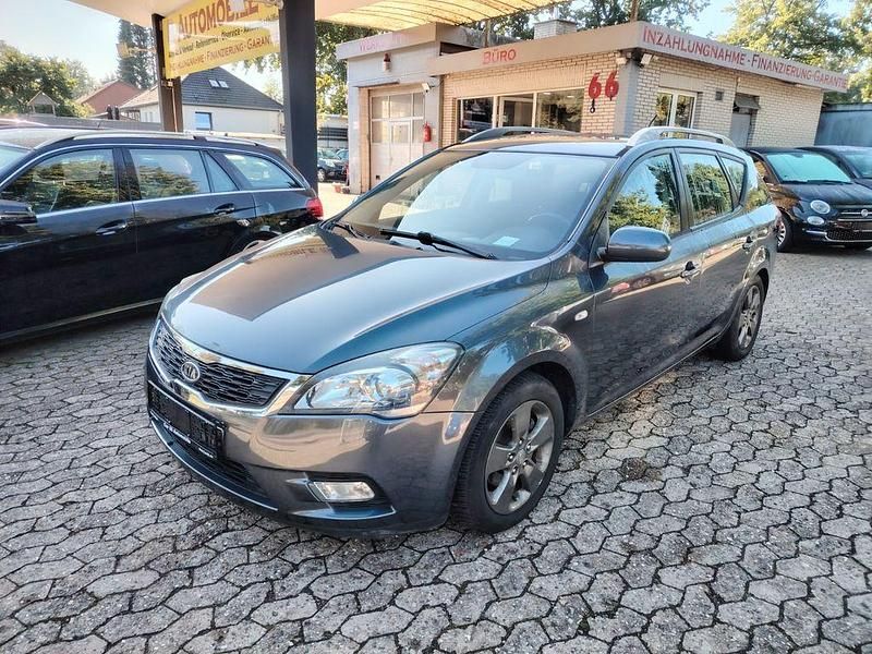 Gebraucht Kia Ceed 90 PS (66 kW) 2010 Grau Kleinwagen