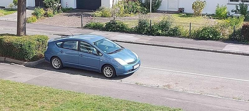 Gebraucht 2005 Toyota Prius Sol Kleinwagen | 2.900 € (Etwas zu teuer) - Bild 1/4