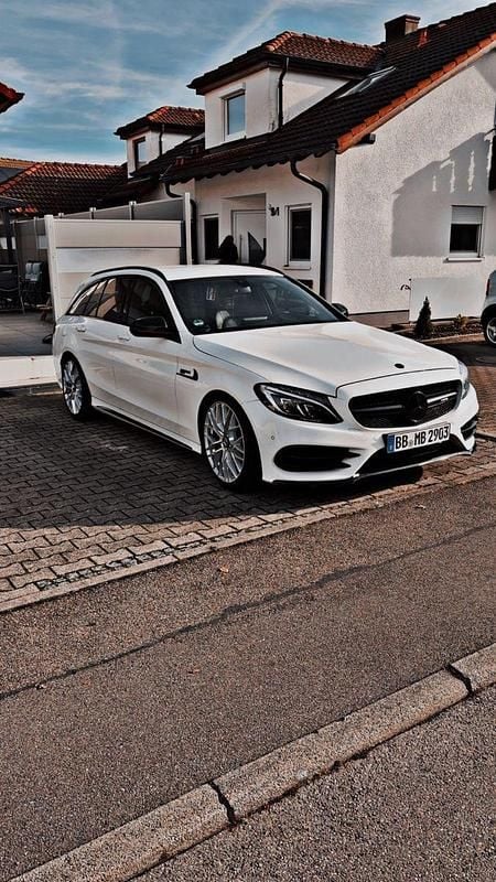Gebraucht Mercedes C250 AMG line 204 PS (150 kW) 2016 Weiß Kombi
