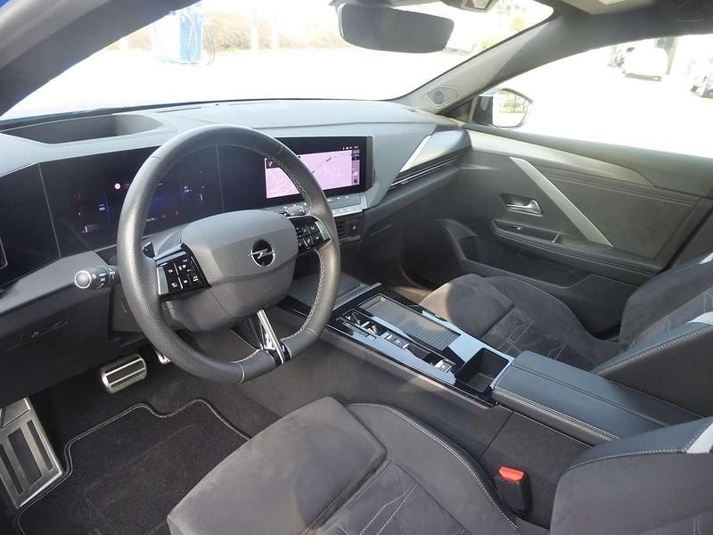 Gebraucht Opel Astra Ultimate 131 PS (96 kW) 2024 Blau Kombi