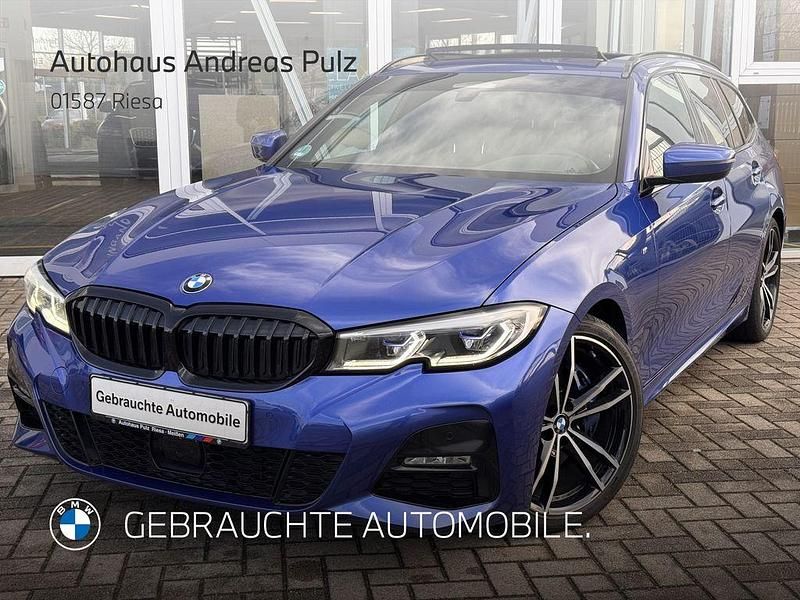 Blau Gebraucht 2021 BMW 330 M Sport Limousine | 26.811 € (Superpreis) - Bild 1/4