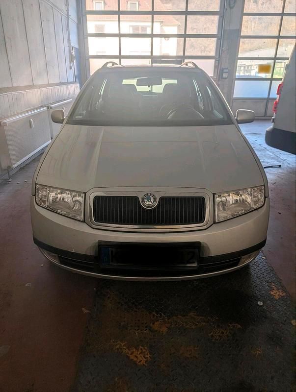 Gebraucht Skoda Fabia 100 PS (73 kW) 2003 Silber Kombi