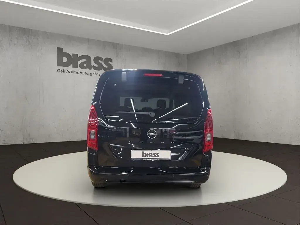 Neu Opel Combo S 131 PS (96 kW) 2026 Karbon schwarz Van / Kleinbus