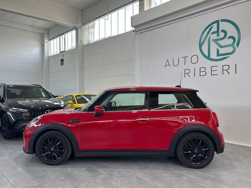 Gebraucht Mini ONE Classic 102 PS (75 kW) 2022 Rot Kleinwagen