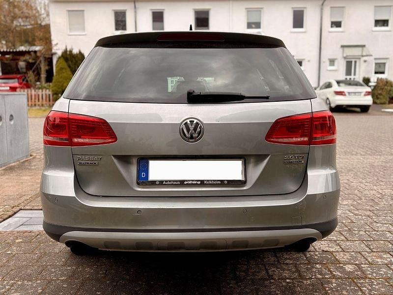 Gebraucht VW Passat Alltrack 177 PS (130 kW) 2014 Silber Kombi