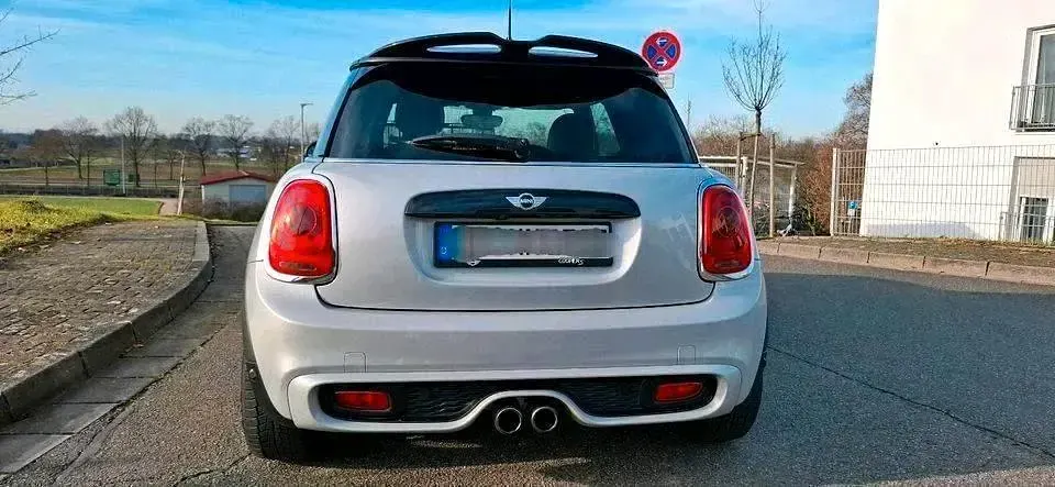 Używany Mini Cooper S 192 KM (141 kW) 2017 Andere farben Hatchback