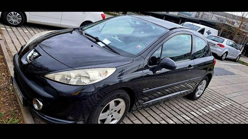 Schwarz Gebraucht 2008 Peugeot 207 Urban Move Kleinwagen | 1.499 € (Fairer Preis) - Bild 1/4