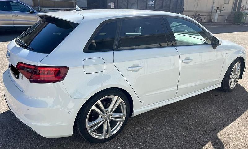 Gebraucht Audi A3 S-Line 140 PS (102 kW) 2013 Weiß Limousine