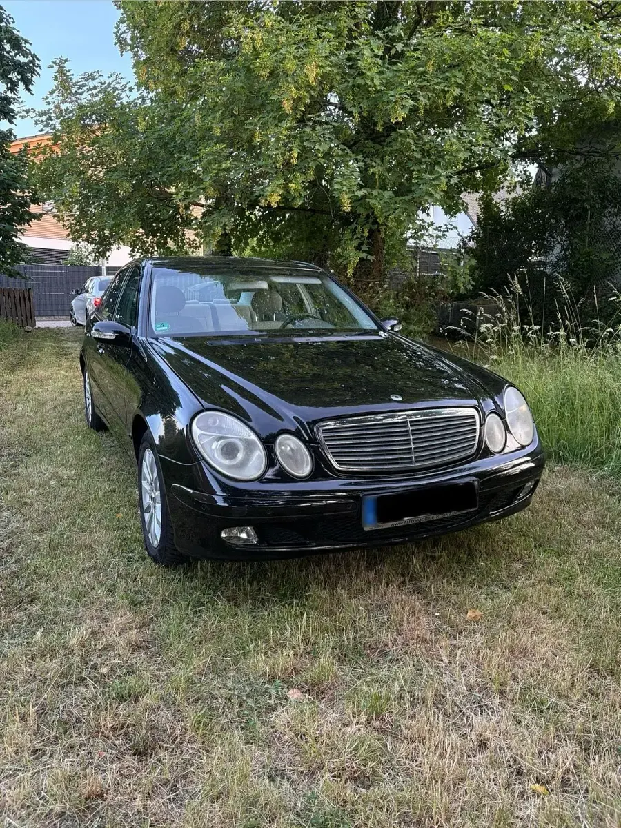 Gebraucht Mercedes E320 224 PS (164 kW) 2002 Schwarz Limousine