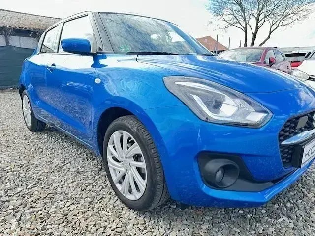 Gebraucht Suzuki Swift Comfort 94 PS (69 kW) 2023 Blau Kleinwagen