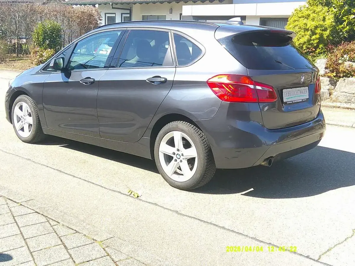 Używany BMW 218 136 KM (100 kW) 2016 Szary Minivan