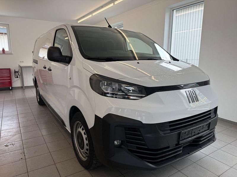 Gebraucht Fiat Scudo Basis 177 PS (130 kW) 2025 Weiß Van