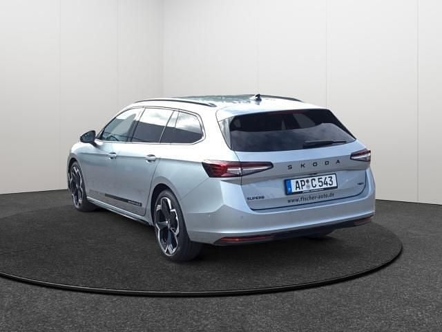 Gebraucht Skoda Superb SportLine 265 PS (194 kW) 2025 Grau Kombi