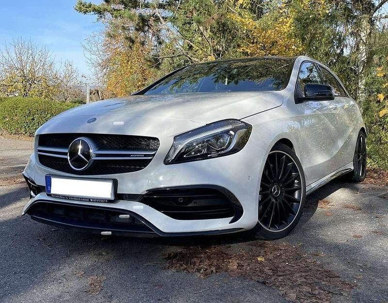 Gebraucht Mercedes A45 AMG AMG 381 PS (280 kW) 2015 Weiß Kleinwagen