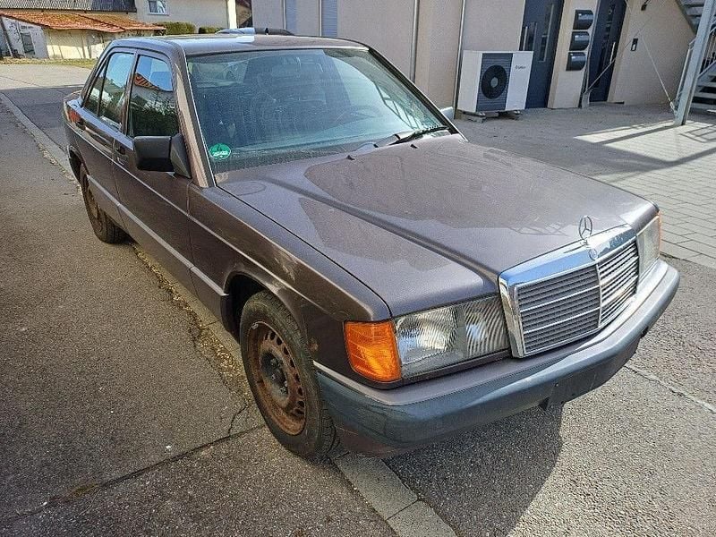 Gebraucht Mercedes 190 109 PS (80 kW) 1992 Limousine