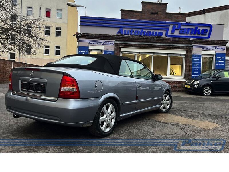 Gebraucht Opel Astra Cabriolet 147 PS (108 kW) 2003 Silber Cabrio