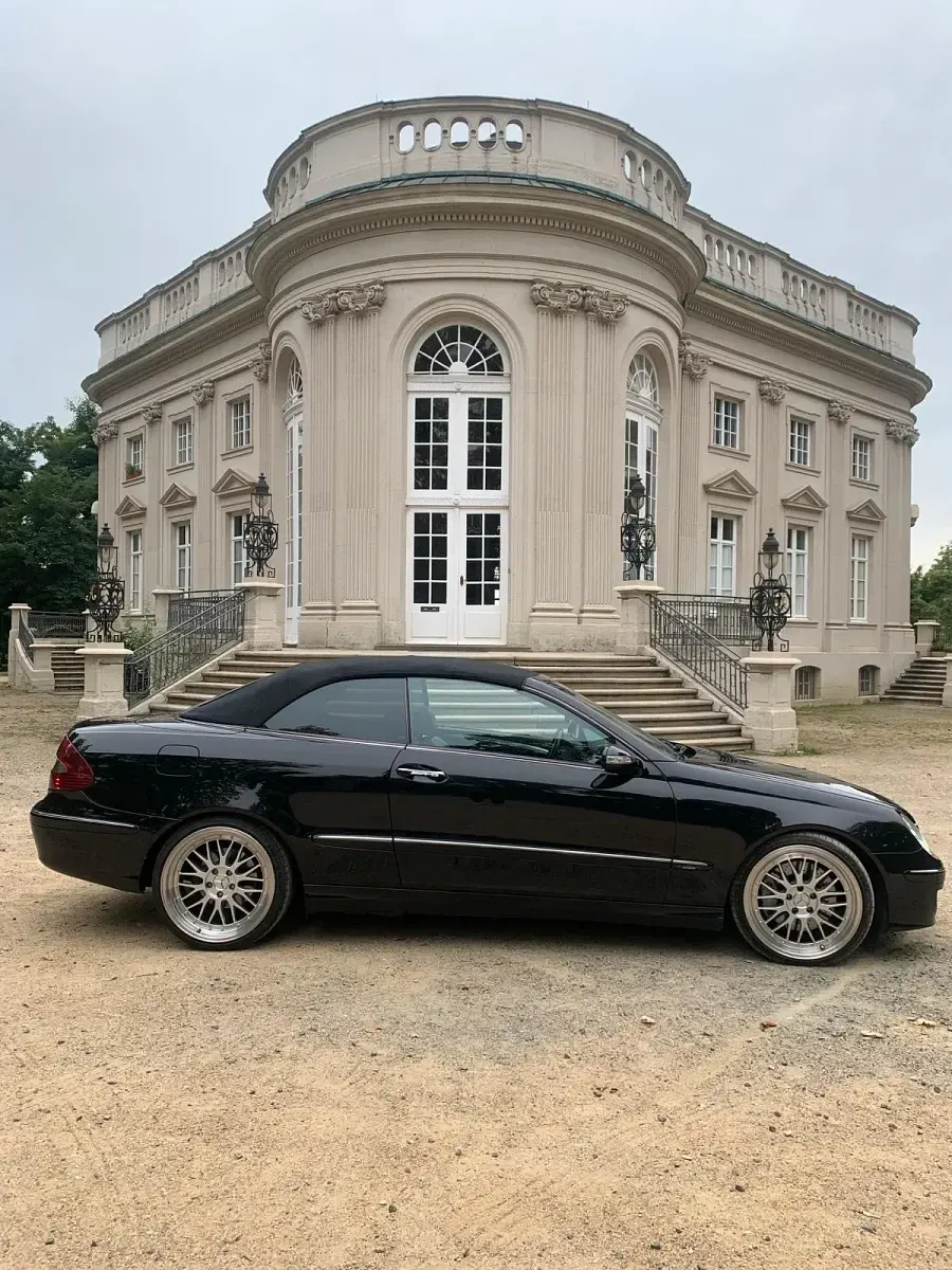 Gebraucht Mercedes CLK320 224 PS (164 kW) 2006 Schwarz Cabrio