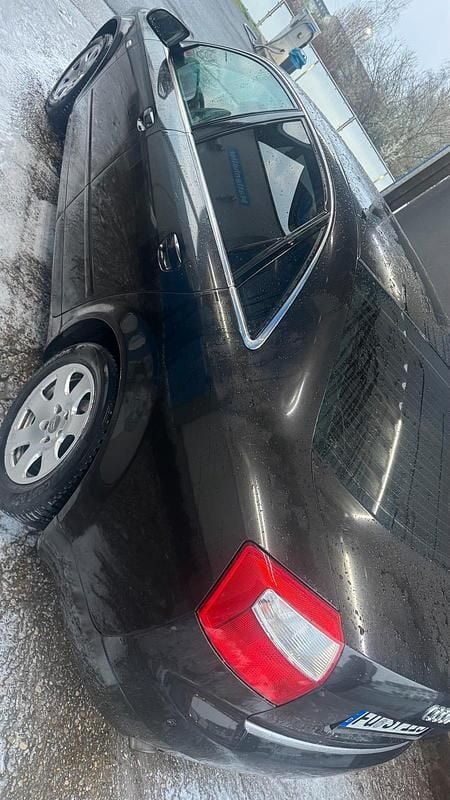 Gebraucht Audi A4 151 PS (111 kW) 2001 Schwarz Limousine