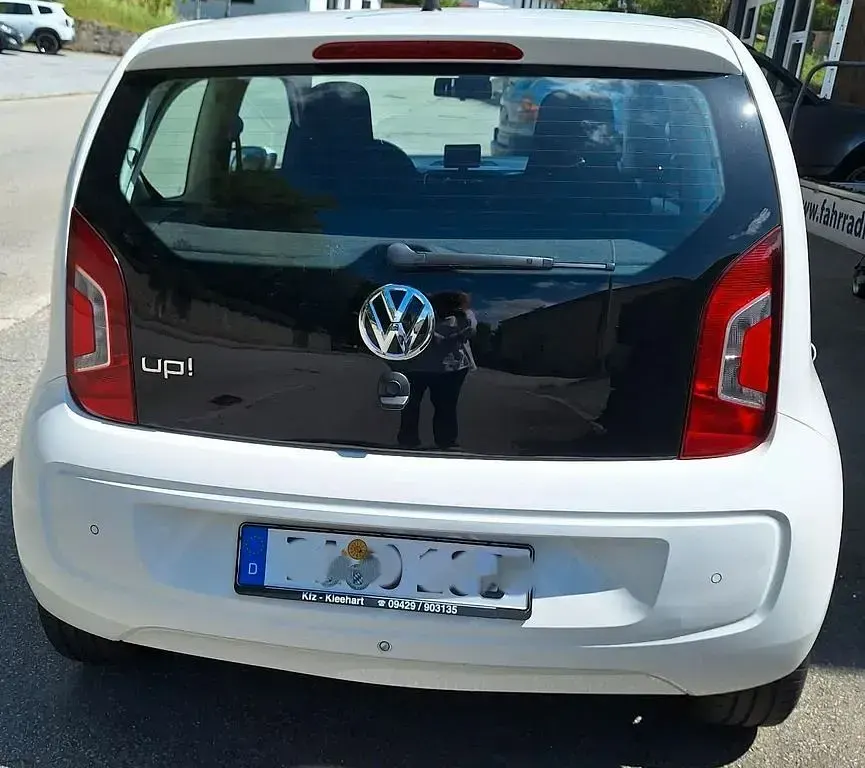 Gebraucht VW up! 75 PS (55 kW) 2012 Weiß Kleinwagen
