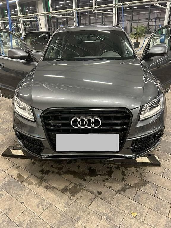 Gebraucht Audi Q5 Design 190 PS (139 kW) 2017 Grau SUV