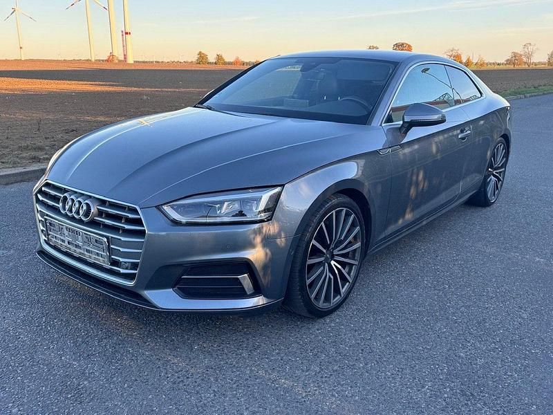 Gebraucht Audi A5 Comfort 190 PS (139 kW) 2019 Grau Coupé
