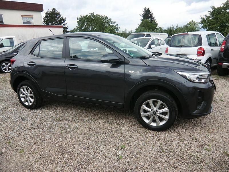 Gebraucht Kia Stonic Edition 7 120 PS (88 kW) 2019 Grau SUV