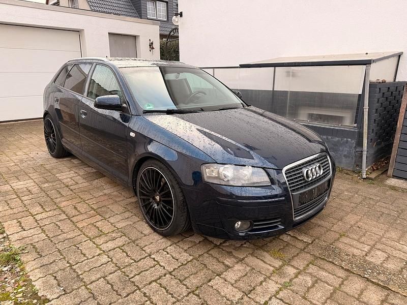 Blau Gebraucht 2005 Audi A3 S-Line Kombi | 2.800 € (Fairer Preis) - Bild 1/4