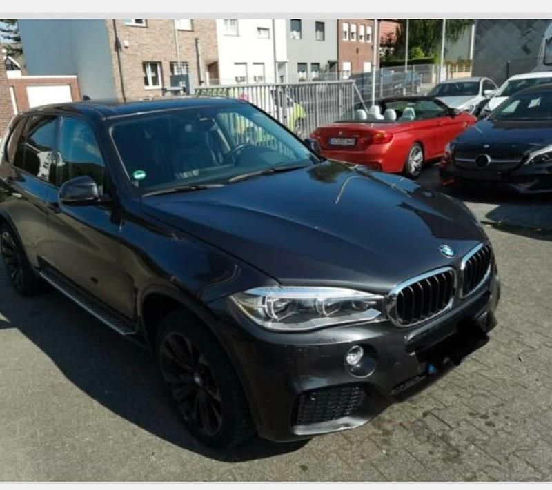 Gebraucht BMW X5 Performance 258 PS (189 kW) 2014 Andere farben SUV