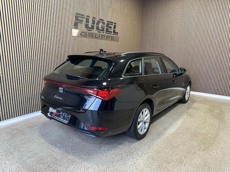 Second-hand Seat Leon ST Style 116 CP (85 kW) 2022 Negru Break