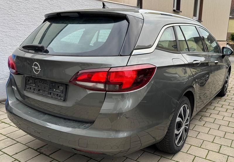 Gebraucht Opel Astra Business Edition 105 PS (77 kW) 2020 Grau Kombi