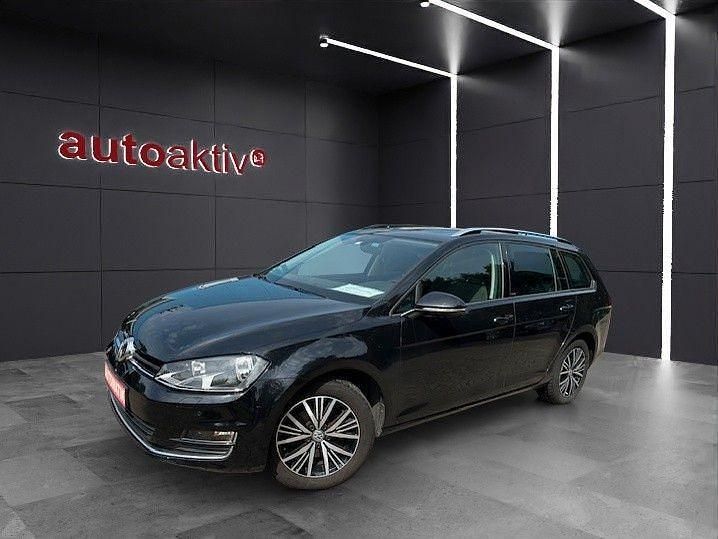 Schwarz Gebraucht 2016 VW Golf VII Allstar Kombi | 13.490 € (Fairer Preis) - Bild 1/4