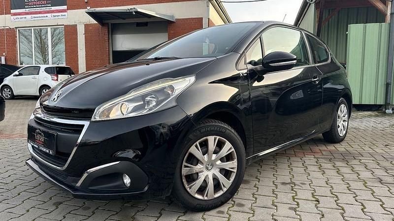 Schwarz Gebraucht 2016 Peugeot 208 Active Kleinwagen | 6.999 € (Fairer Preis) - Bild 1/4
