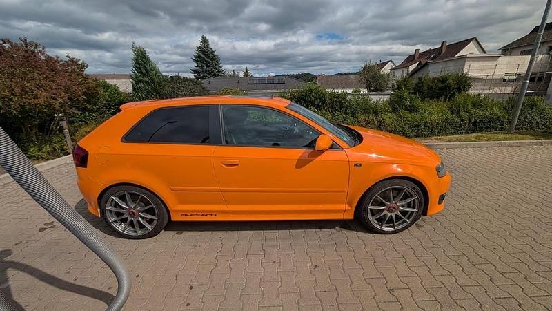 Gebraucht Audi S3 Ambiente 265 PS (194 kW) 2007 Orange Limousine